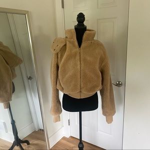 Alo Yoga teddy fur jacket